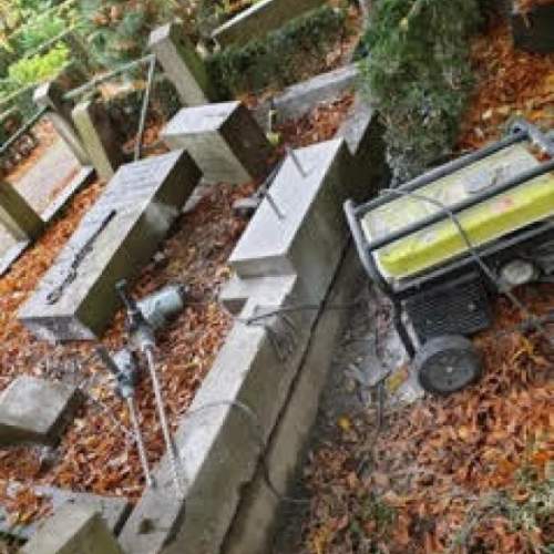 Säkring av kulturhistoriska gravstenar på Fredriksbergs Gamla Kyrkogård i Köpenhamn - Galleribild 3