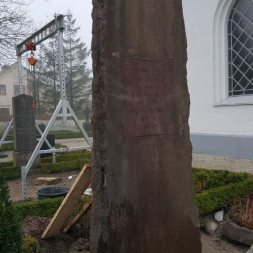 Säkring av kulturhistoriska gravstenar på Räng Kyrkogård i Höllviken - Galleribild 4