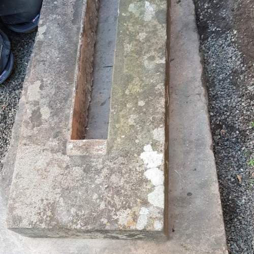 Säkring av kulturhistoriska gravstenar på Värmdö Kyrkogård - Galleribild 5