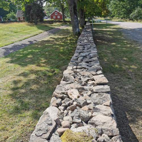 Vi renoverar kulturhistorisk bruks- och kallmur - Galleribild 35