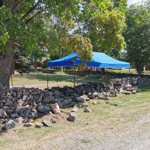 Vi renoverar kulturhistorisk bruks- och kallmur - Galleribild 41