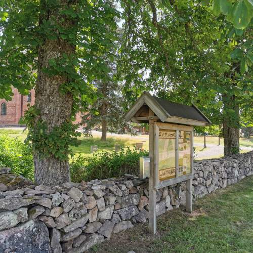 Vi renoverar kulturhistorisk bruks- och kallmur - Galleribild 44