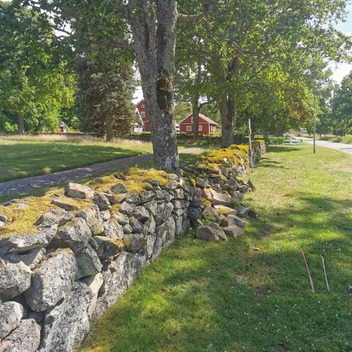 Vi renoverar kulturhistorisk bruks- och kallmur - Galleribild 45