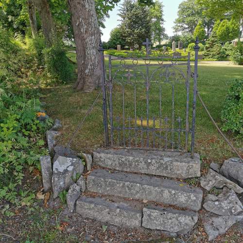 Projekt Ljunits församling, Bjäresjö begravningsplats - Kallmur - 5